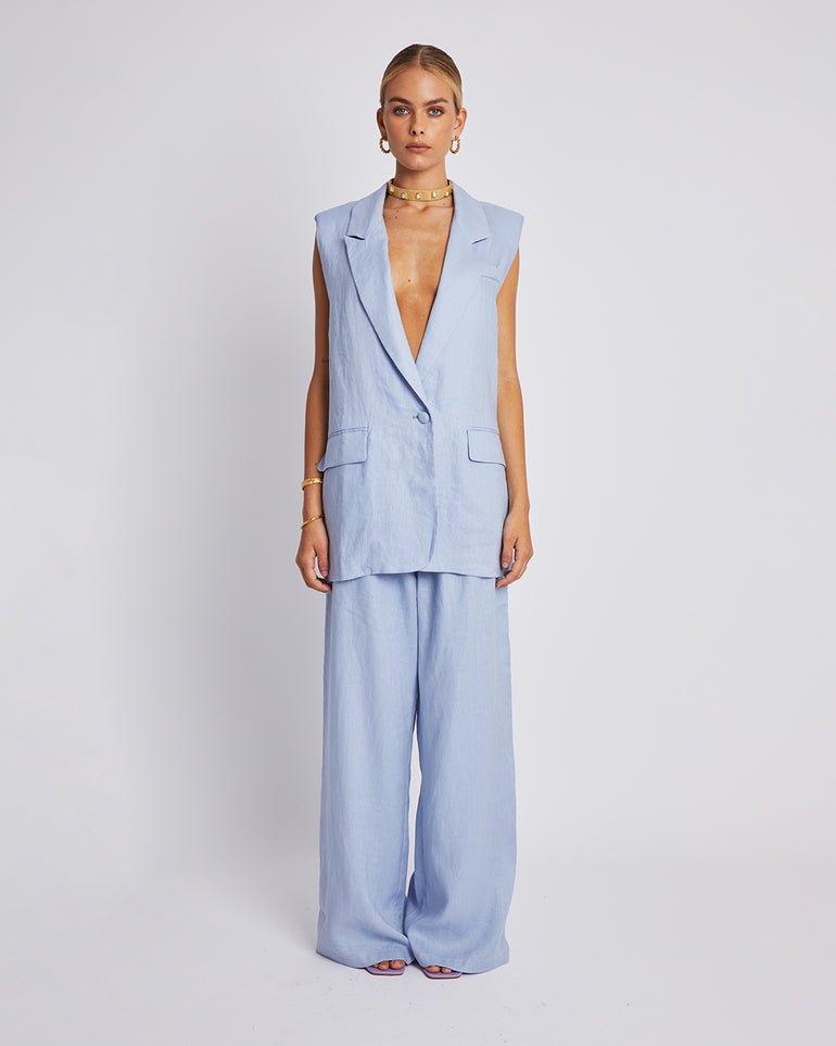 Summi Summi Sleeveless Blazer Alice Blue
