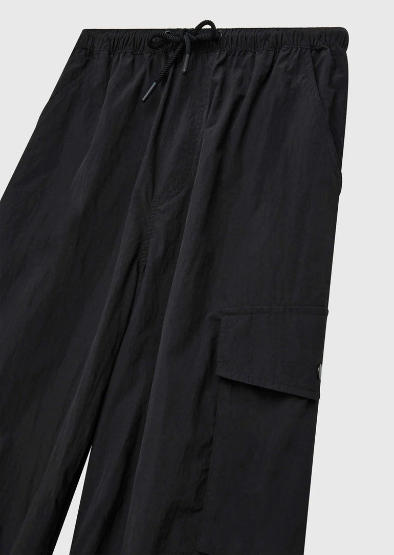 PE Nation Award Spray Pant Black