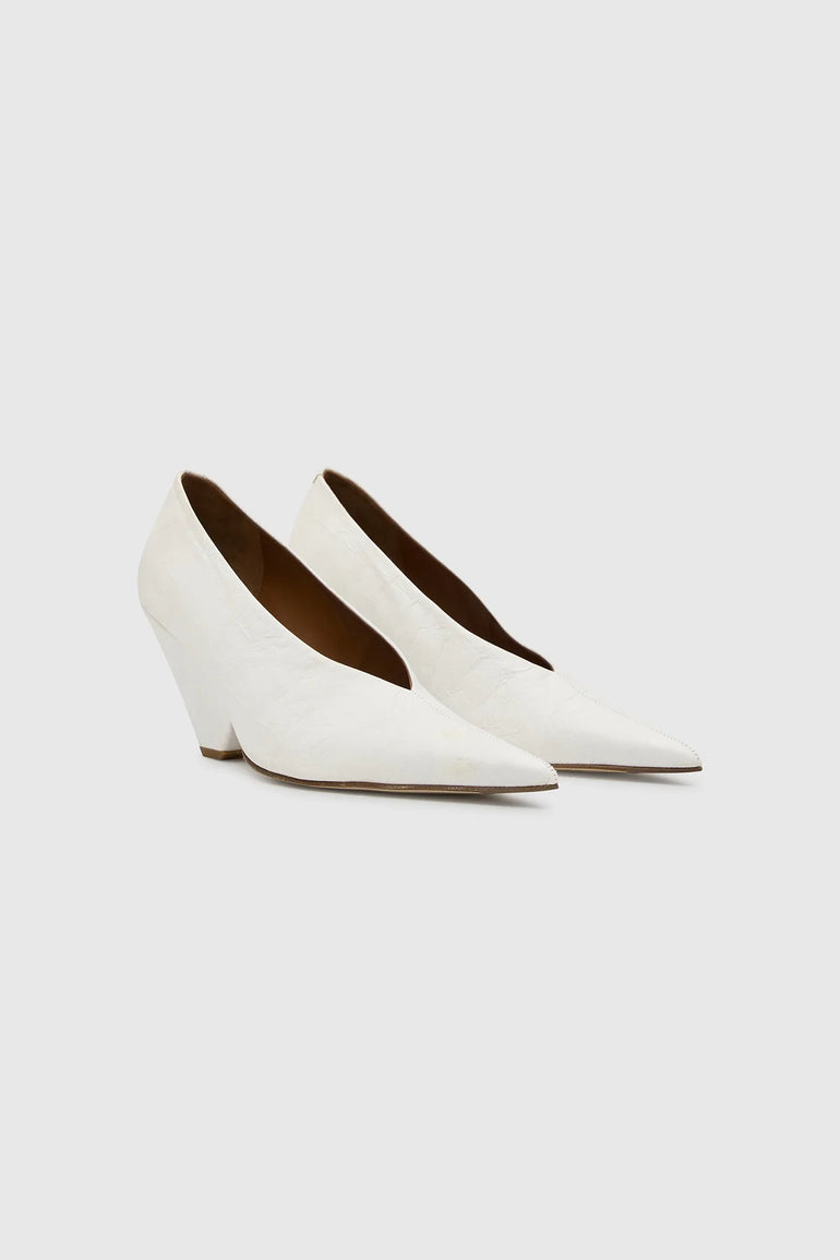 Camilla and Marc Rhys Pump White