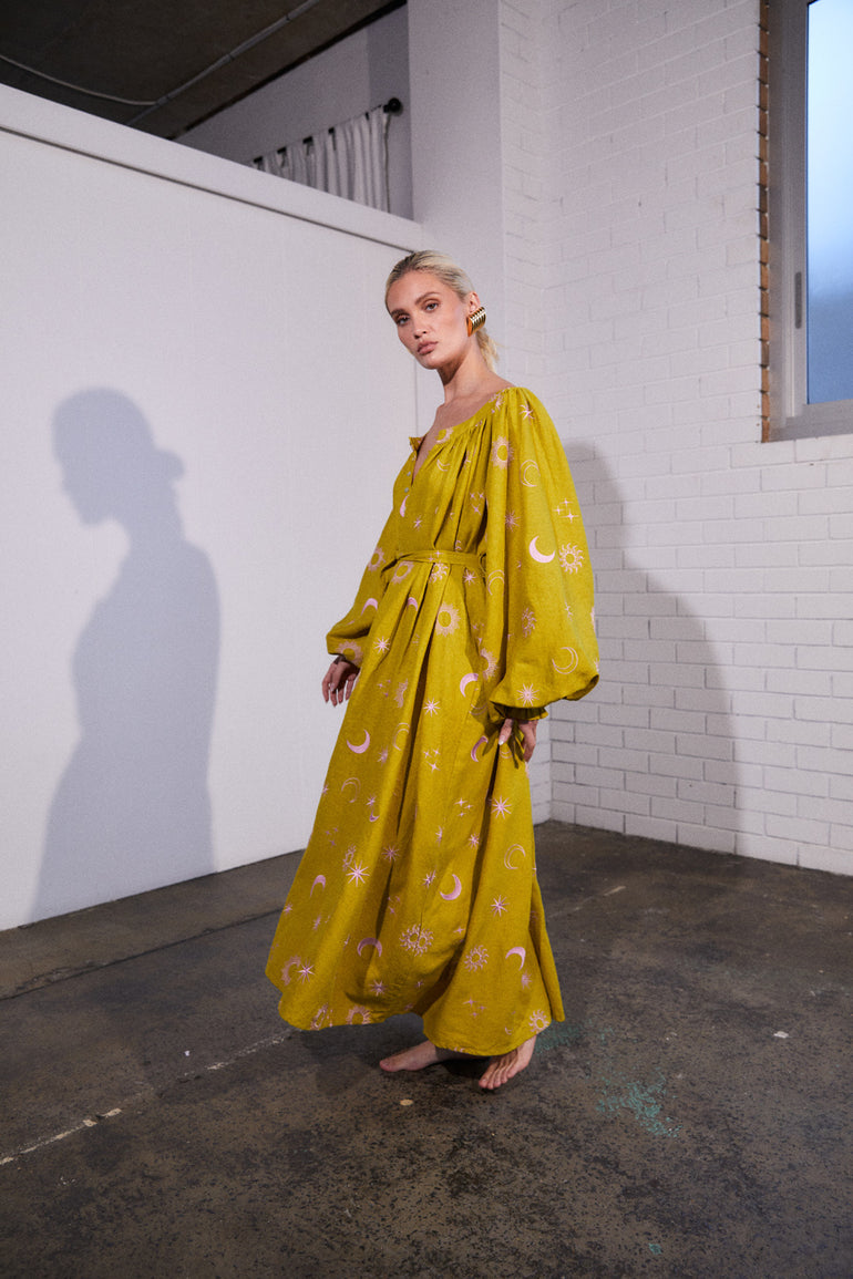 La Bohème Girls Camila Embroidered Maxi Dress L/S Chartreuse