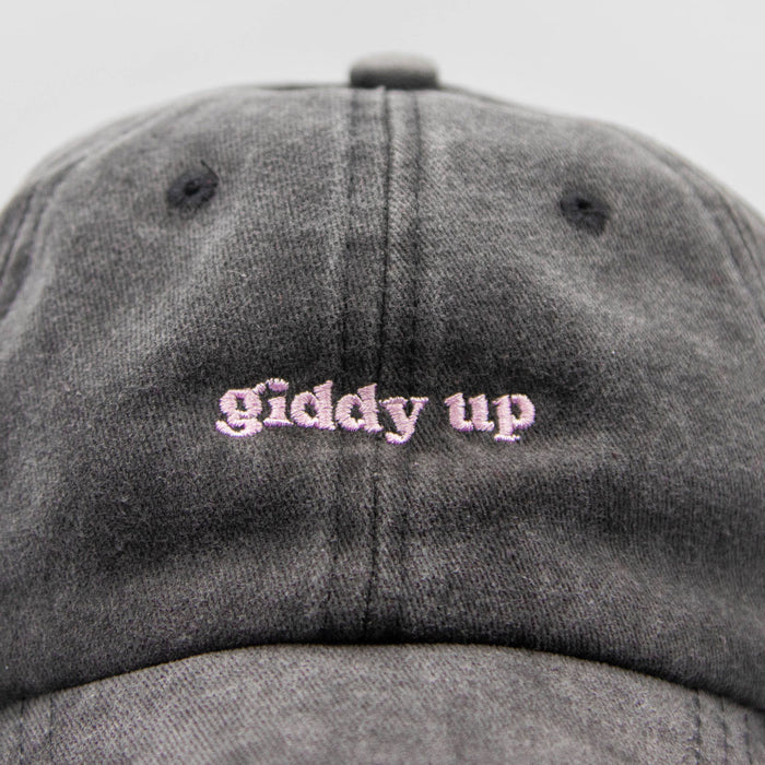 Lovefound Slogan Cap Giddy Up Washed Black