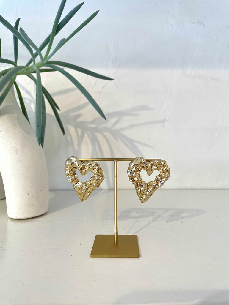 La Bohème Girls Minerva Gold Textured Heart Earrings