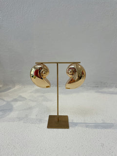 La Bohéme Girls Gold Conch Earrings