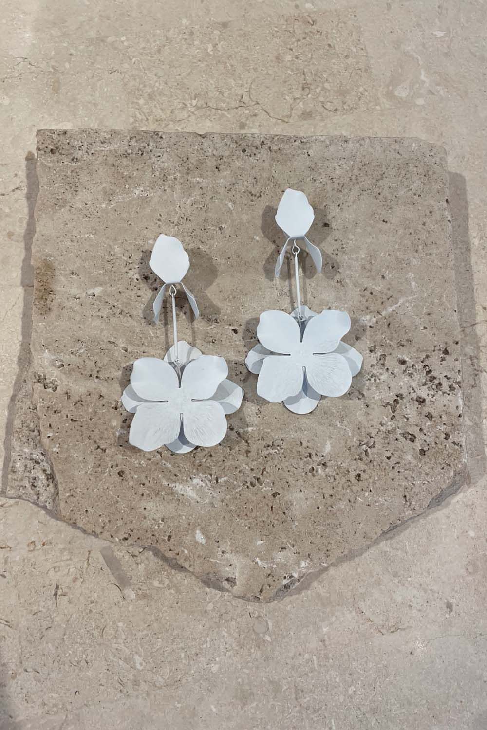 La Bohéme Girls Geo Flower Drop Down Earrings